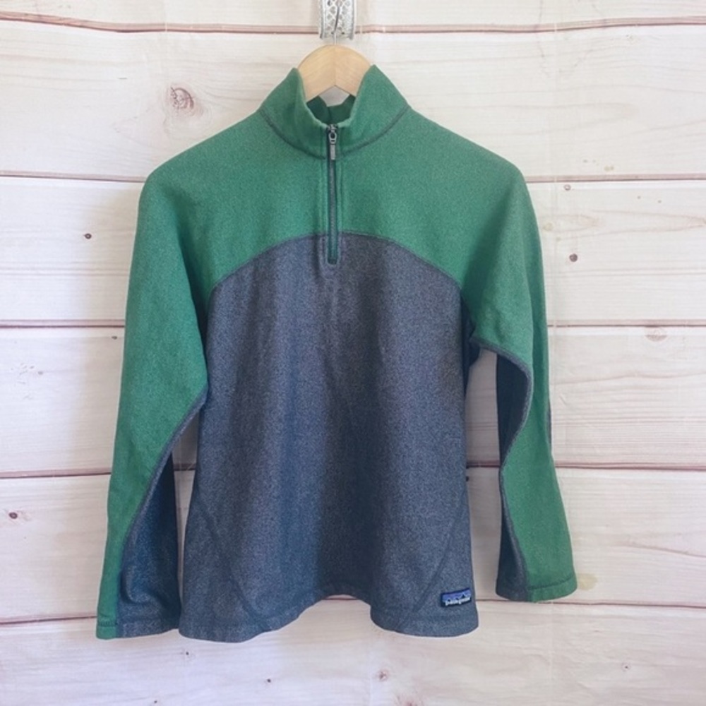 Patagonia Synchilla Pullover Athletic Top